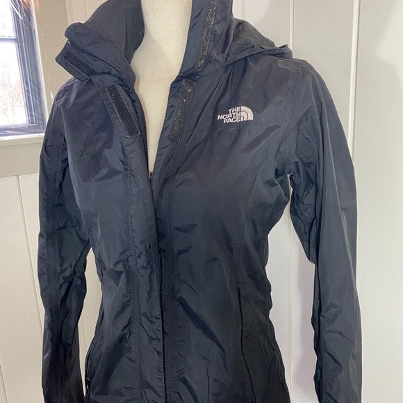 Women’s The North Face Black Rain Jacket Size XS - Picture 2 of 5